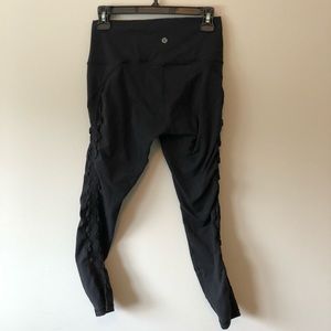 Ankle Cut Lululemon Leggings Size 8